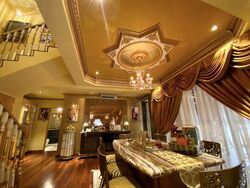 Flora Road (D17), Terrace #446560851